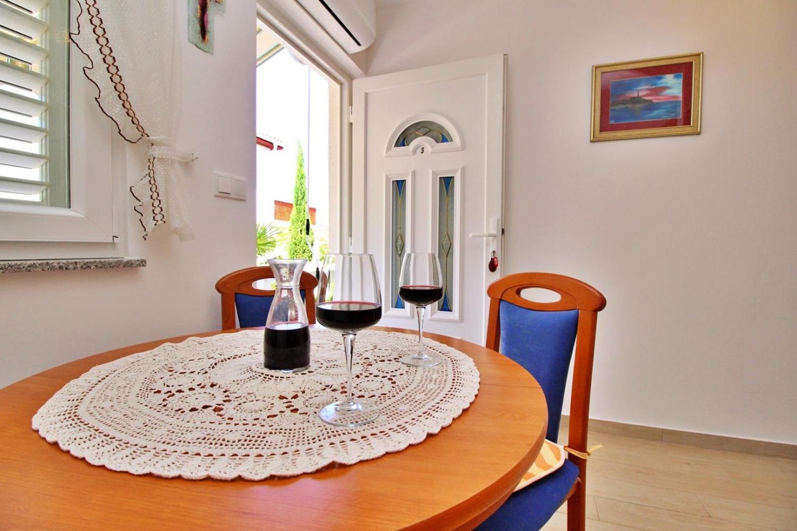 Apartments Zlatica Šilo Екстериор снимка