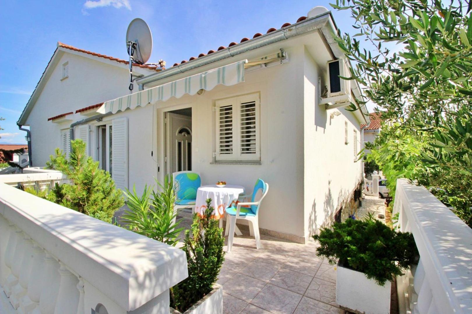 Apartments Zlatica Šilo Екстериор снимка