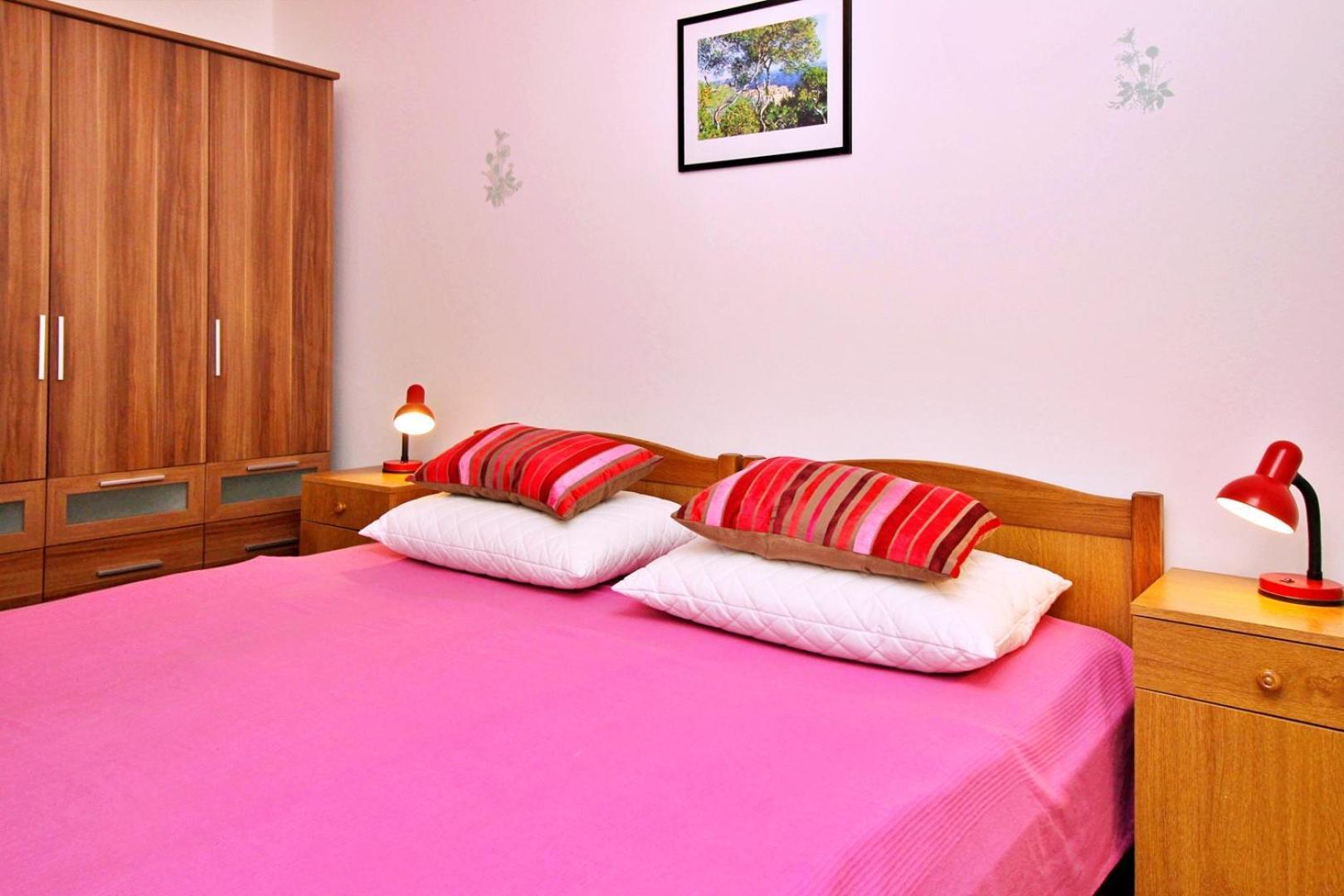 Apartments Zlatica Šilo Екстериор снимка