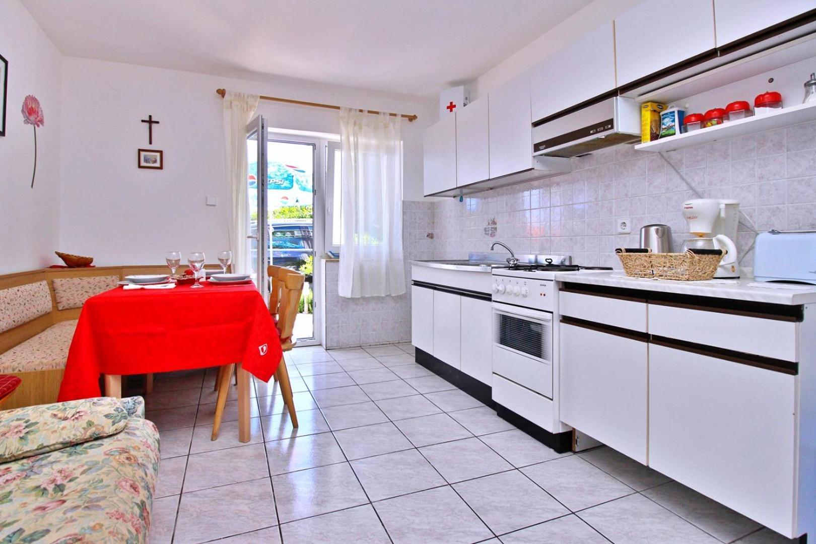 Apartments Zlatica Šilo Екстериор снимка