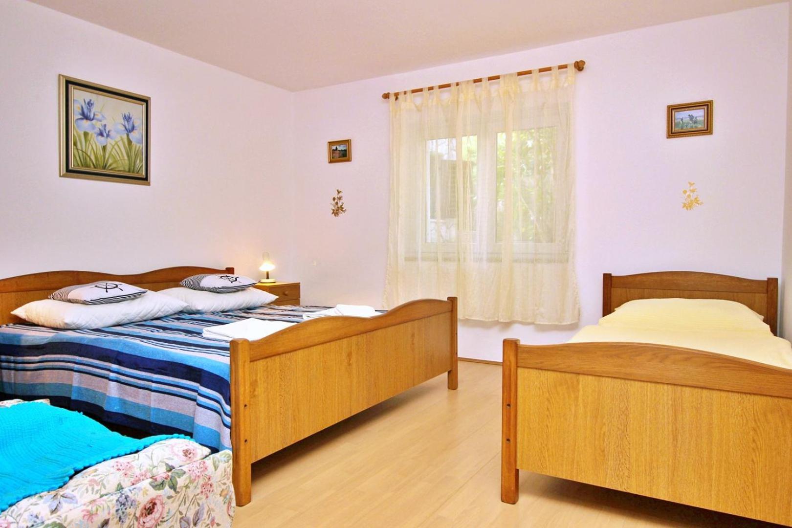 Apartments Zlatica Šilo Екстериор снимка