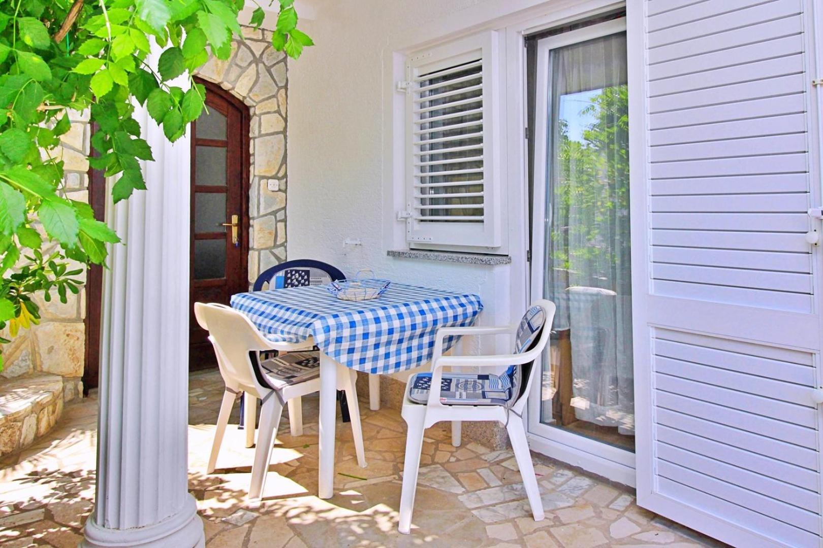 Apartments Zlatica Šilo Екстериор снимка